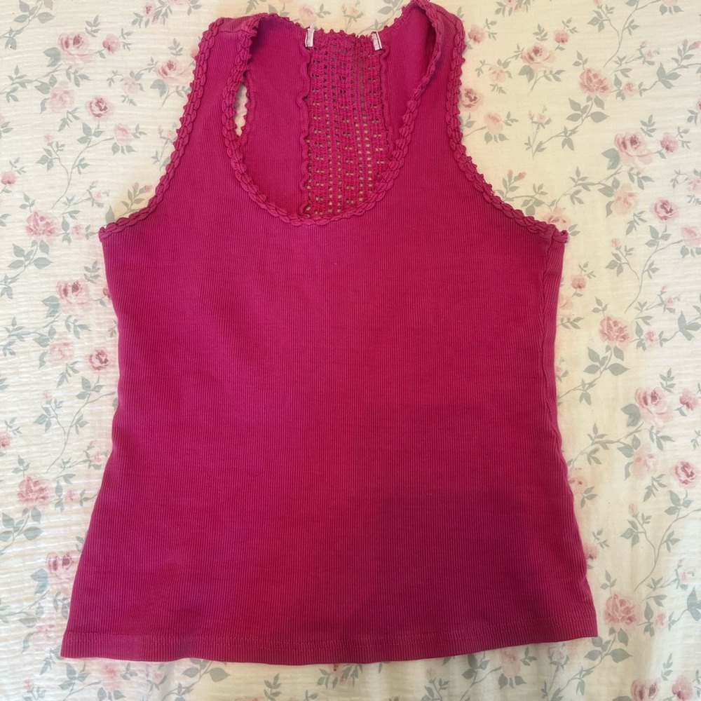 Women's Pink Sleeveless Top
